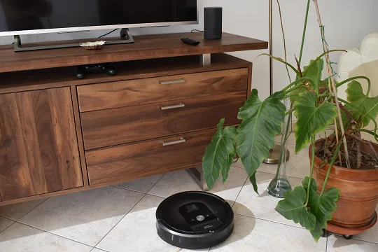 Robot Roomba controlado por voz por Alexa