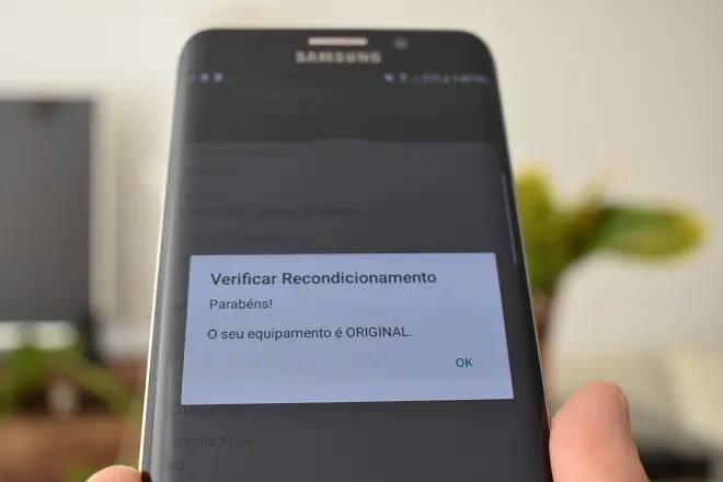 Teste para verificar se um smartphone Samsung foi recondicionado
